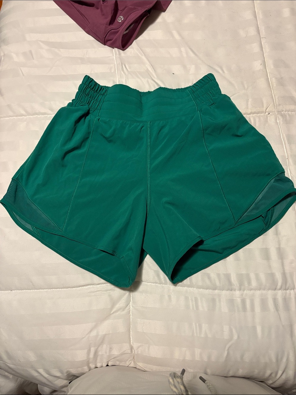 Lululemon Hotty Hot 4” Shorts